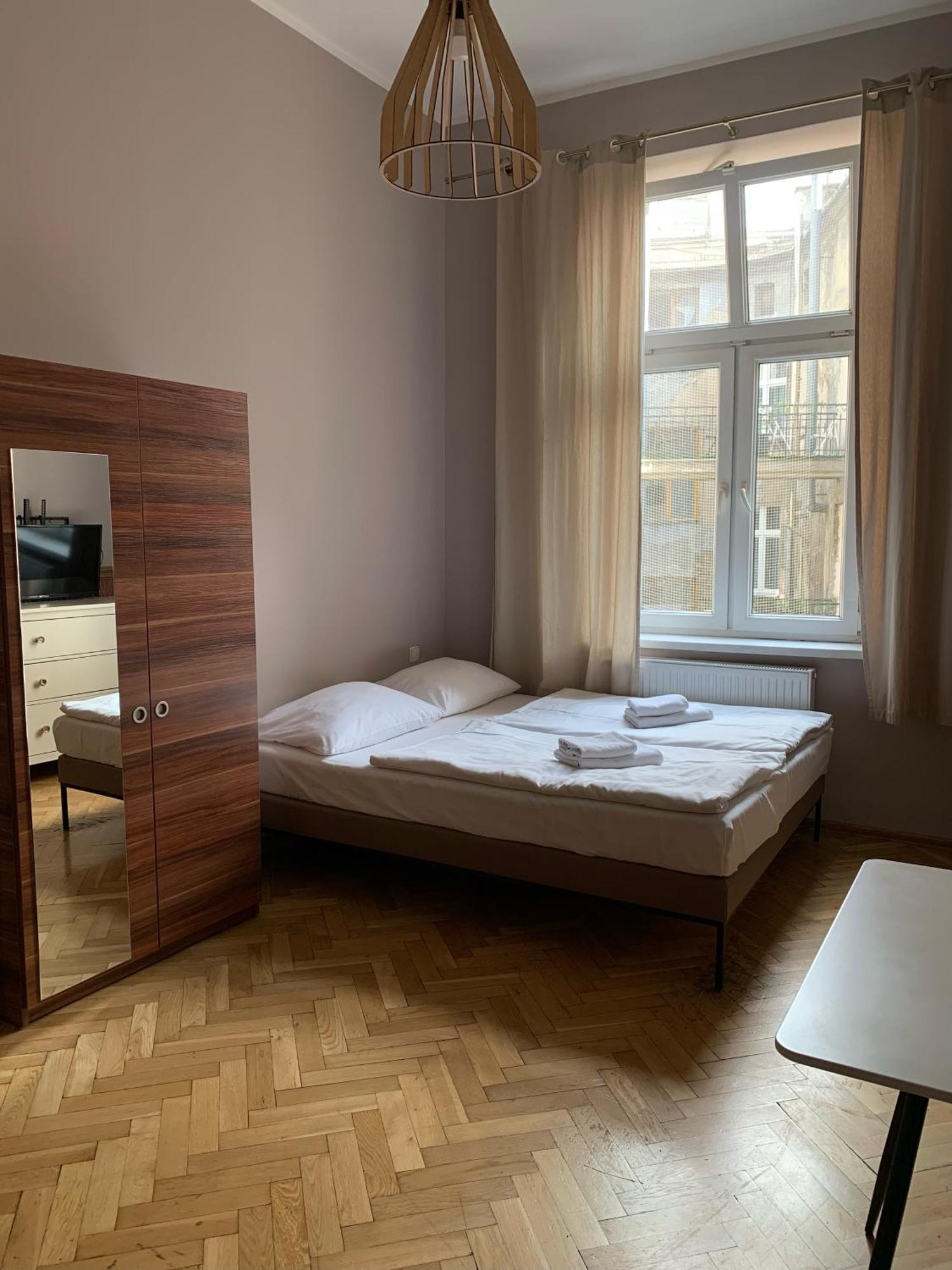 Apartament Gold Jasmine Apartman Krakkó Kültér fotó
