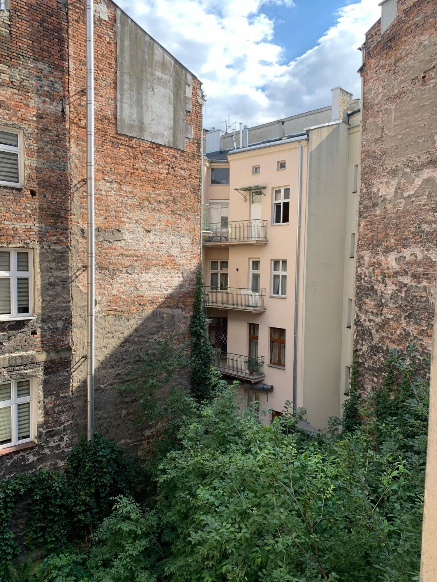 Apartament Gold Jasmine Apartman Krakkó Kültér fotó